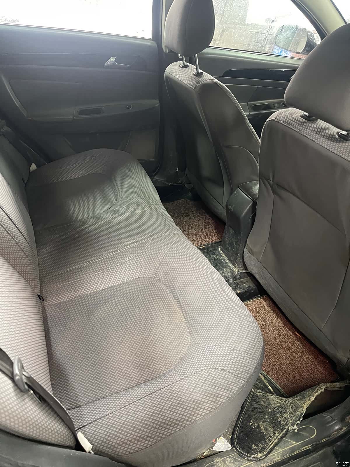 DongFeng S30, 2013 8