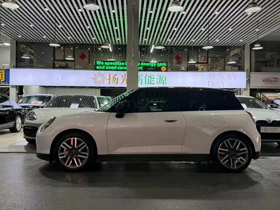 MINI Electric COOPER