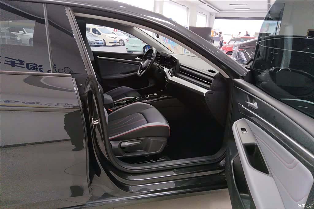 Volkswagen Lamando, 2022 8