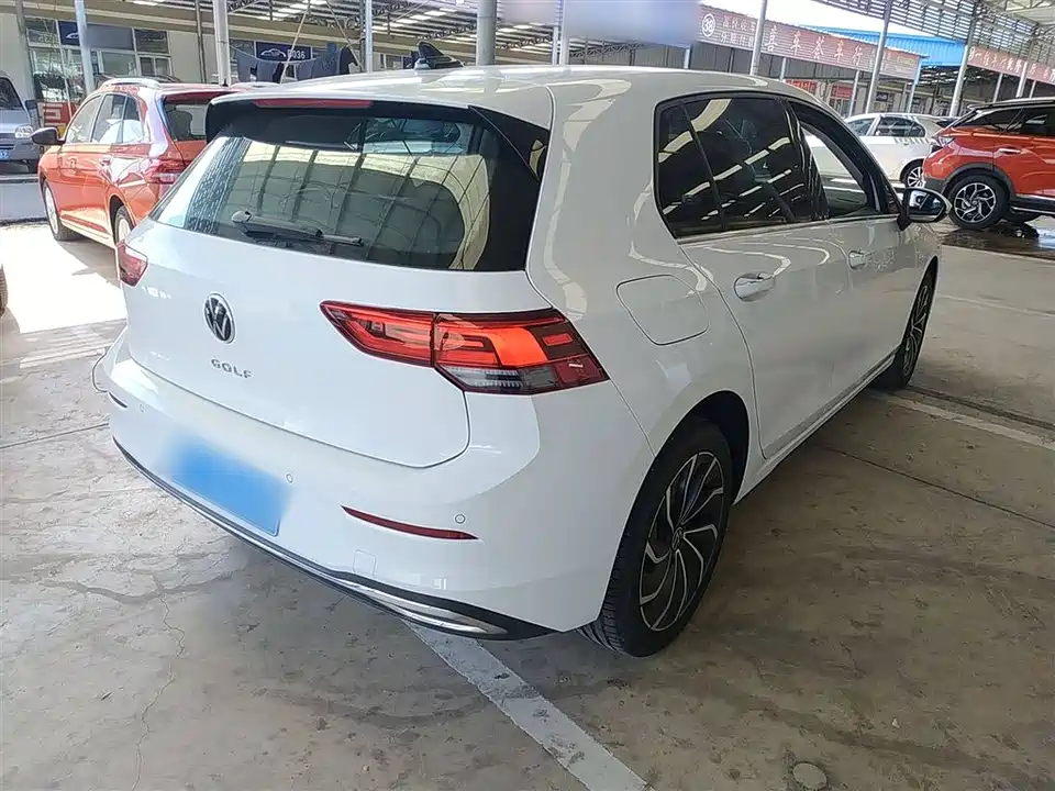 Volkswagen golf
