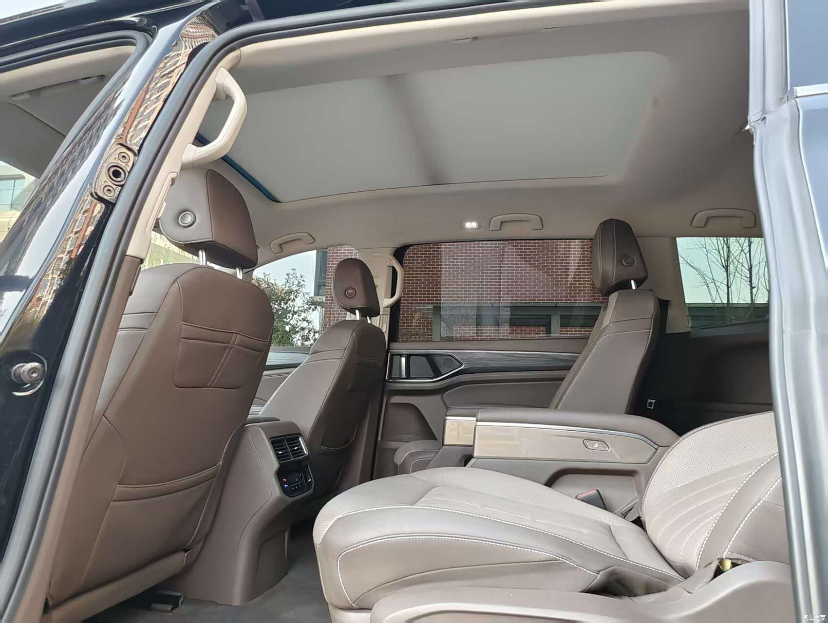 Volkswagen Viloran, 2023 14