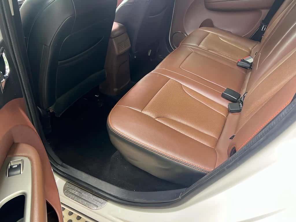 DongFeng X5, 2016 8