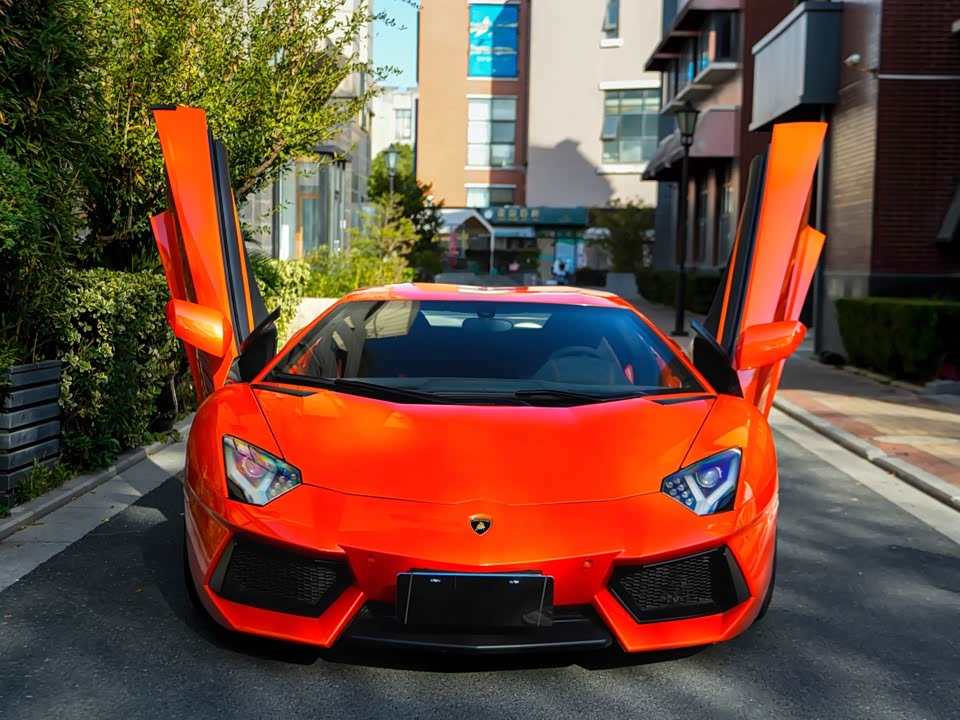 Lamborghini Aventador