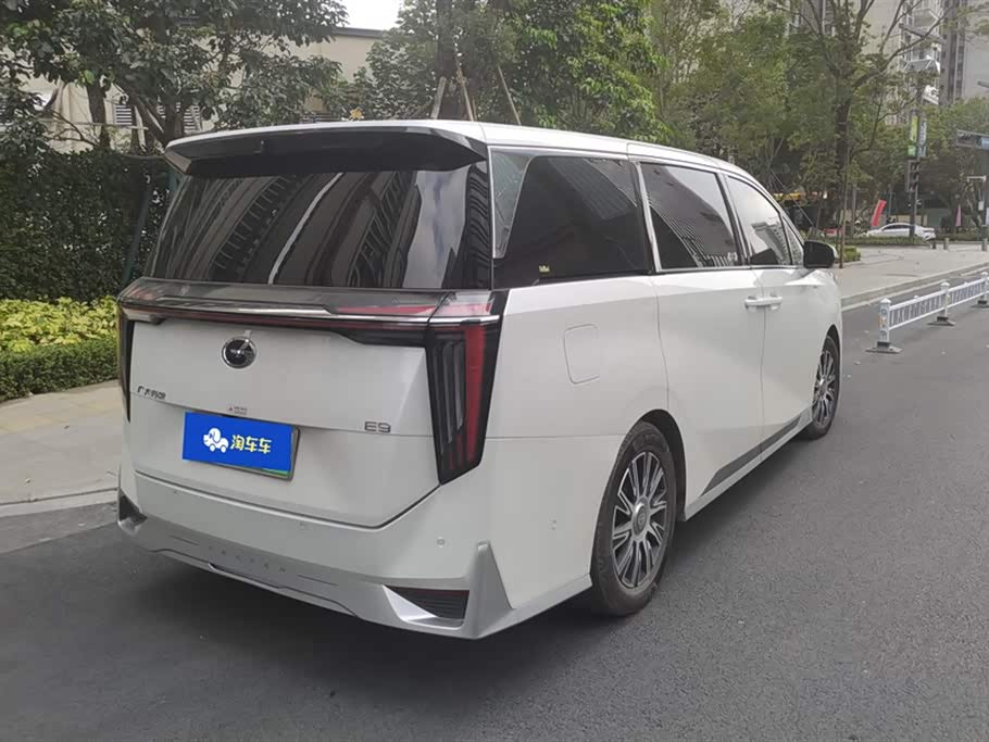 Trumpchi Trumpchi E9