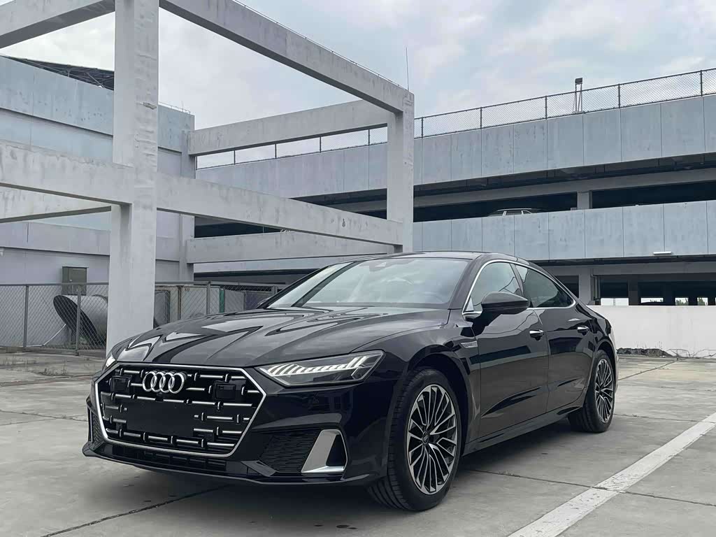 Audi A7L