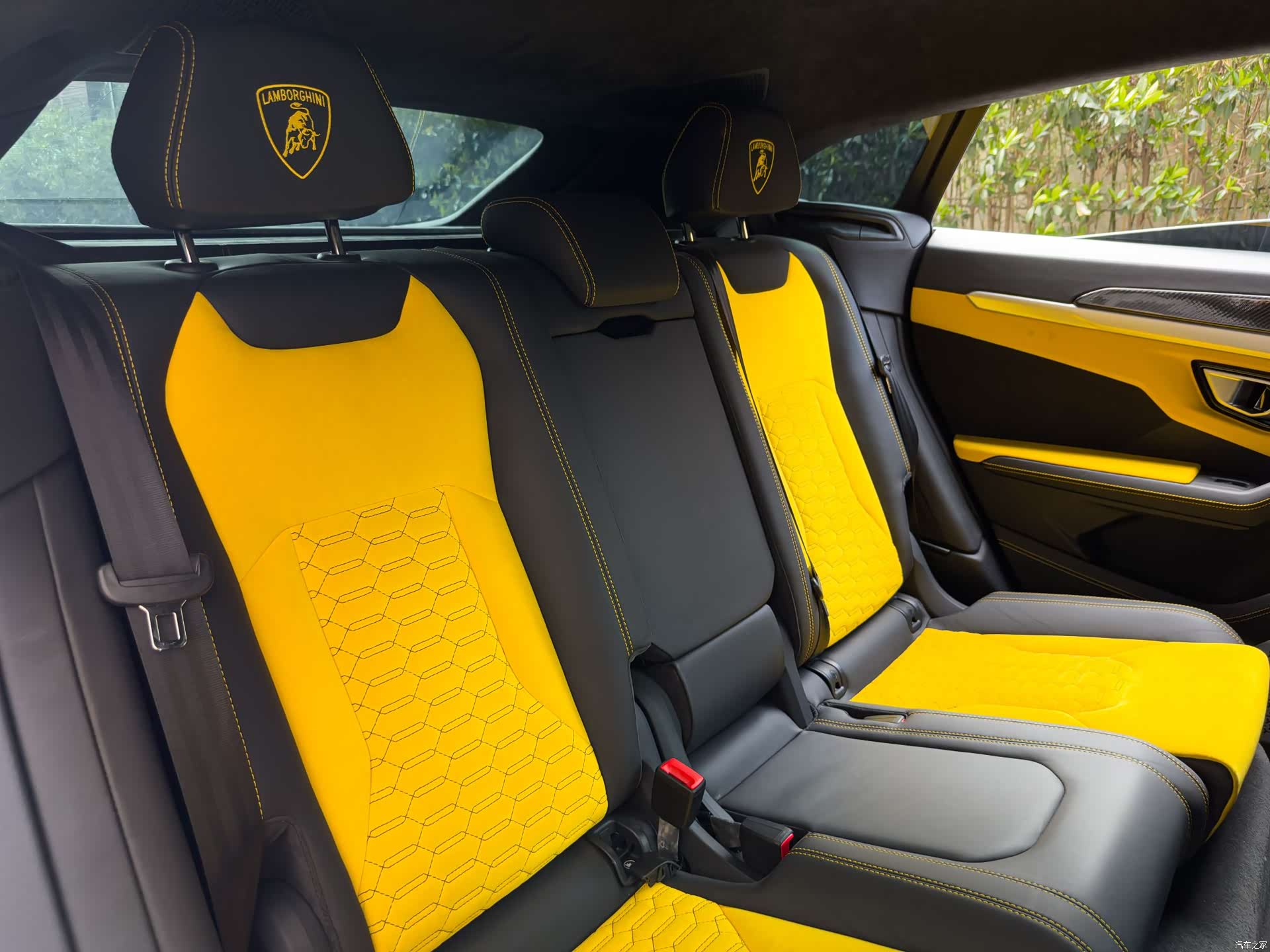 Lamborghini Urus, 2019 17