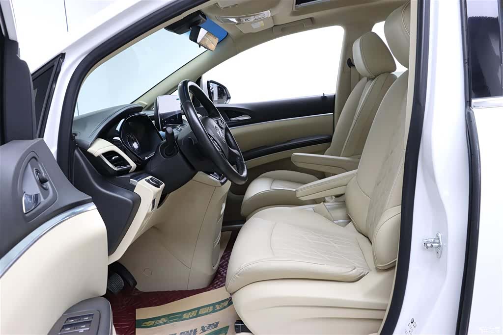 Buick GL8, 2023 14