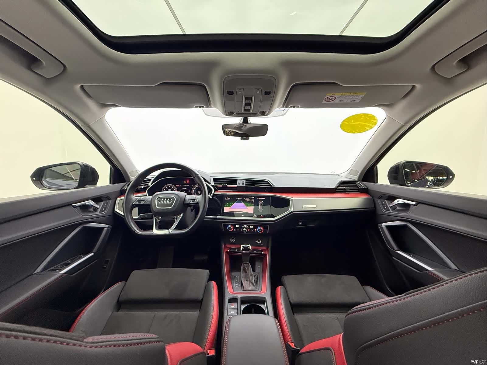 Audi Q3, 2022 9