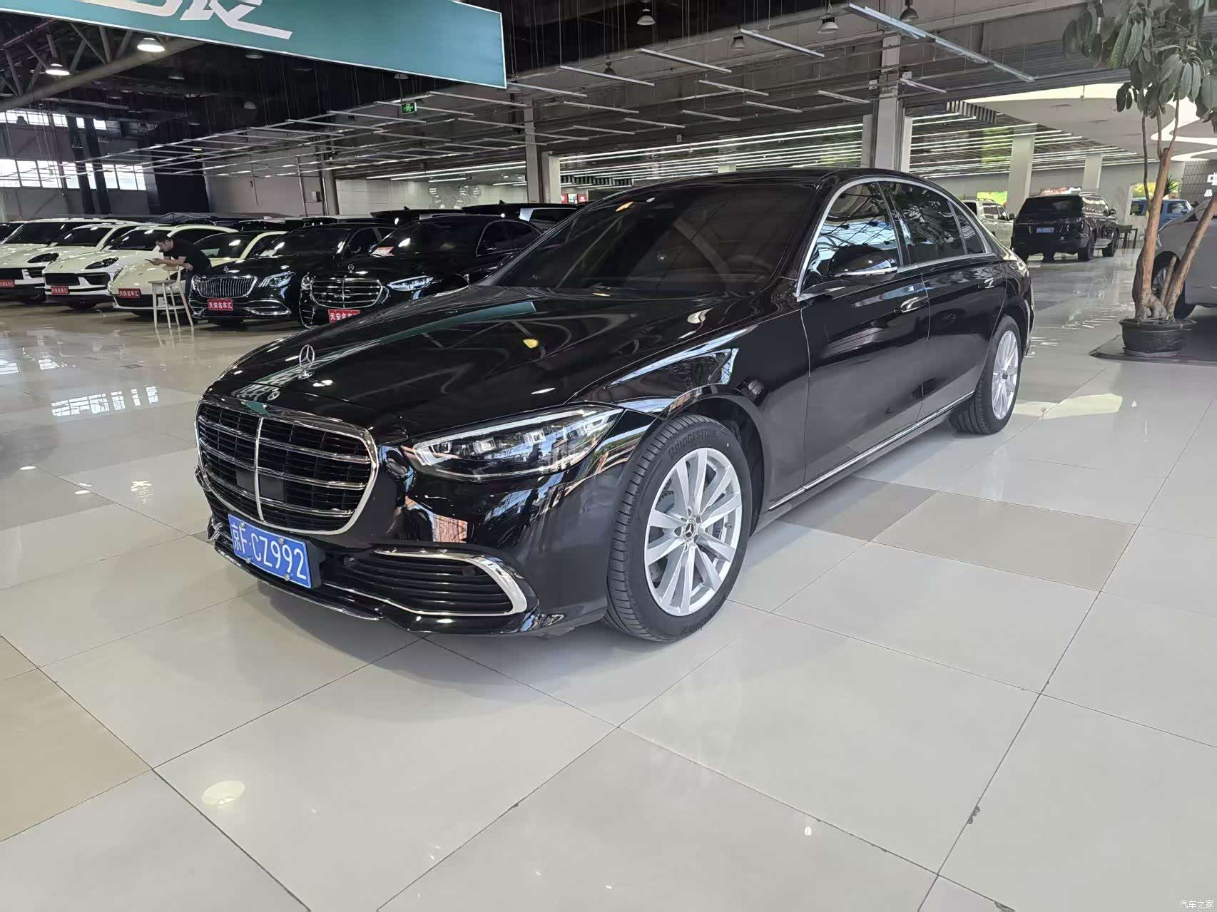 Mercedes-Benz S-Class, 2023 1