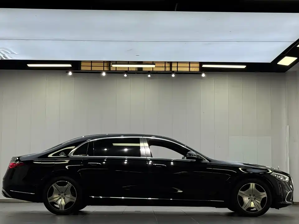 Mercedes-Benz Maybach S-class