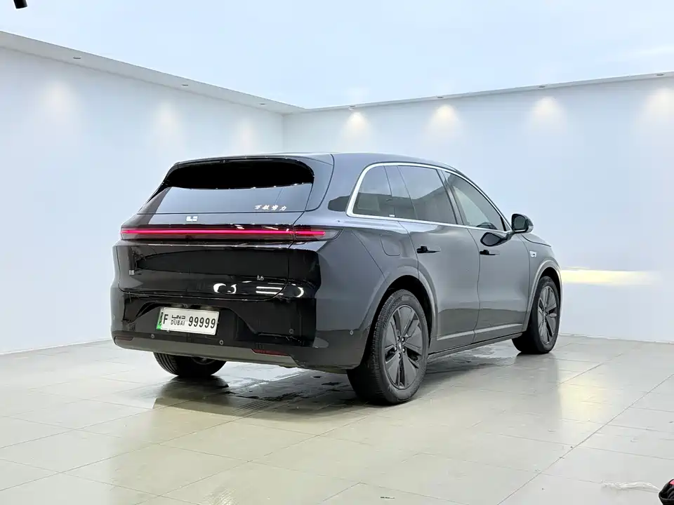 Li Auto Ideal L6