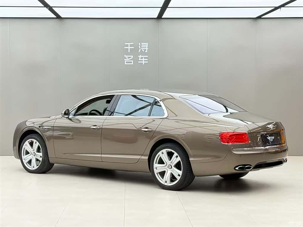 Bentley Flying Spur, 2015 14