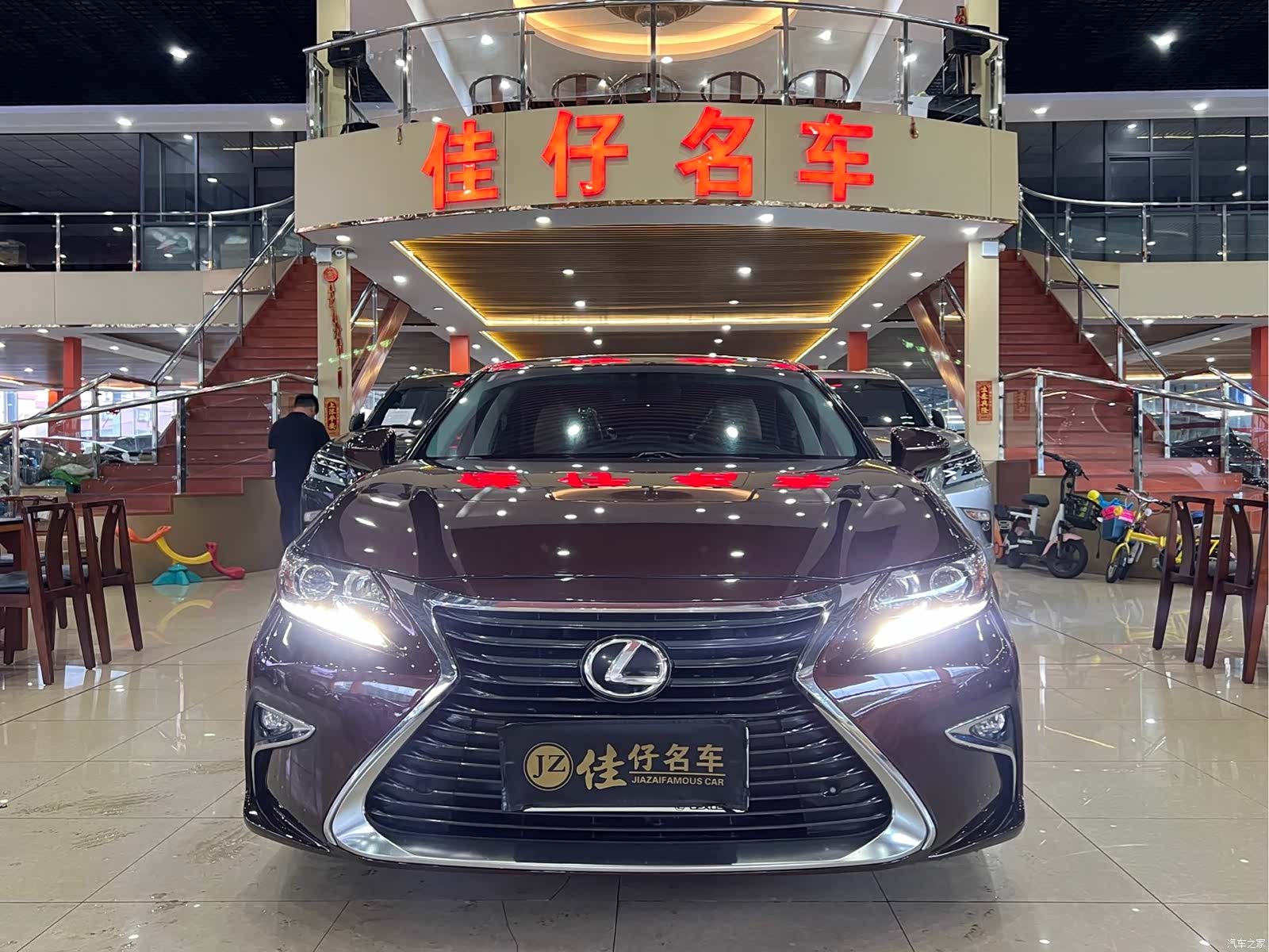 Lexus ES, 2015 2