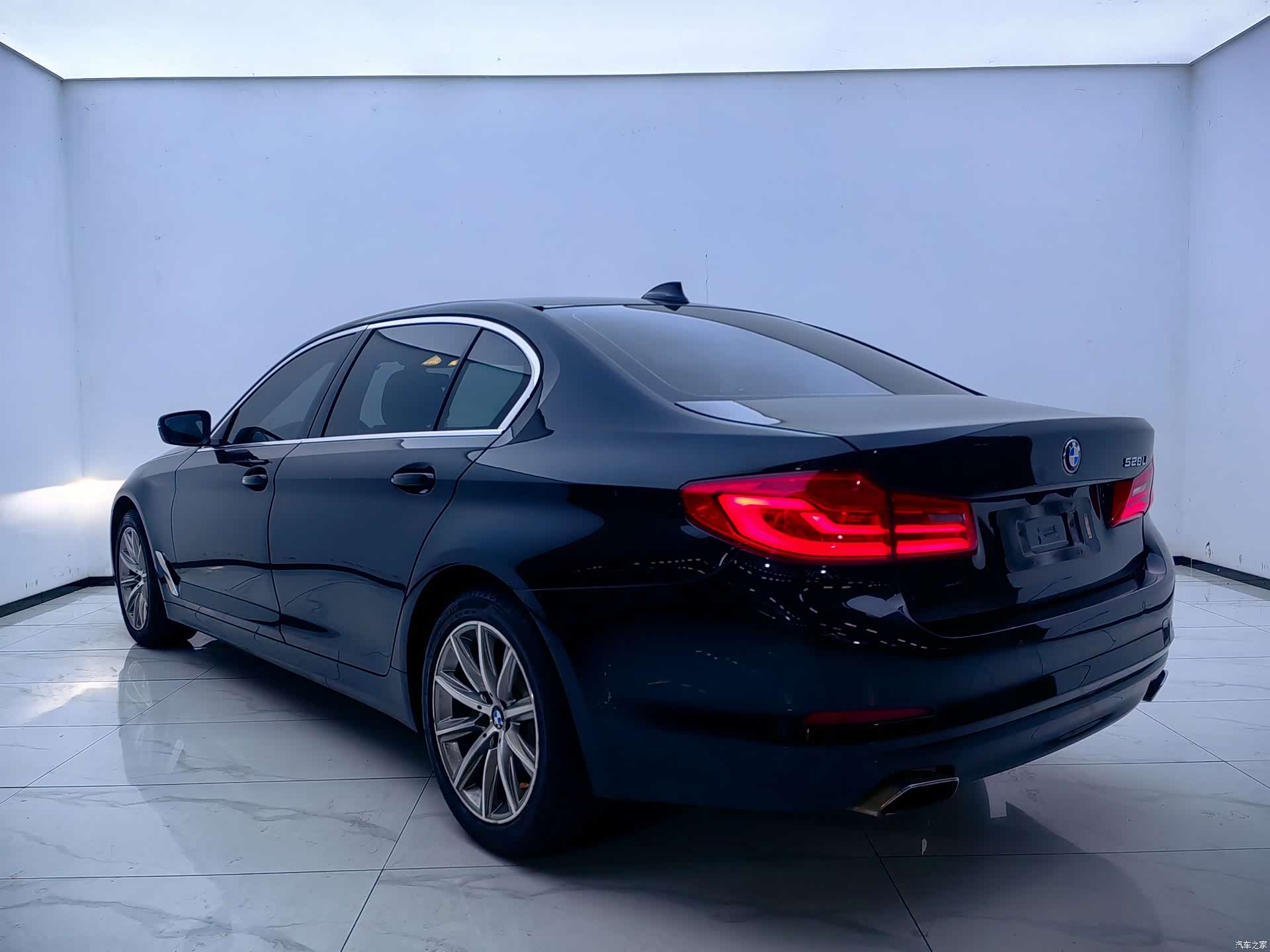 BMW 5 Series, 2017 17