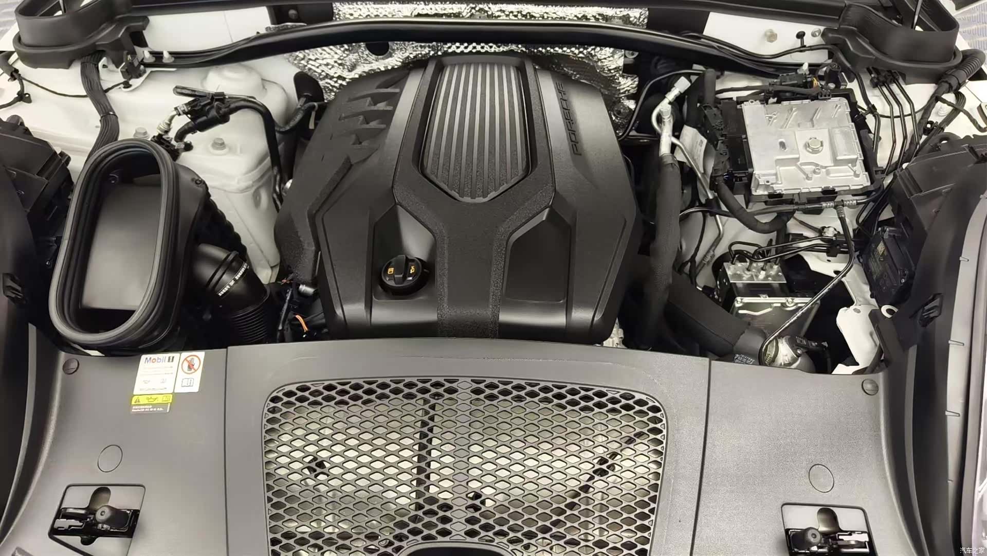 Porsche Macan, 2023 15