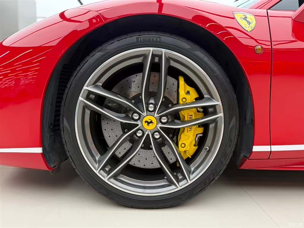 Ferrari 488, 2019 11