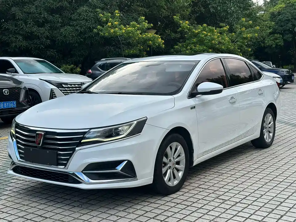 Roewe i6