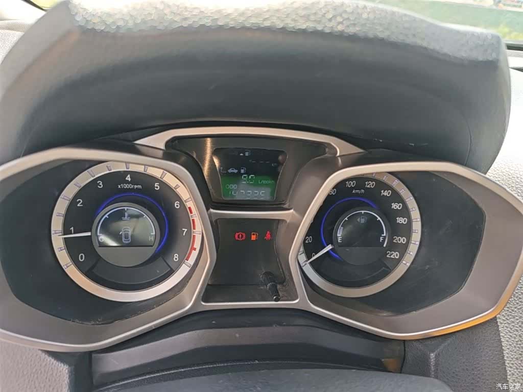 JAC S3, 2015 12