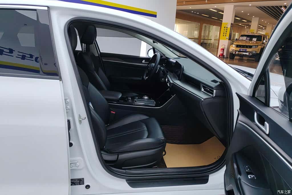 Kia K5, 2022 8