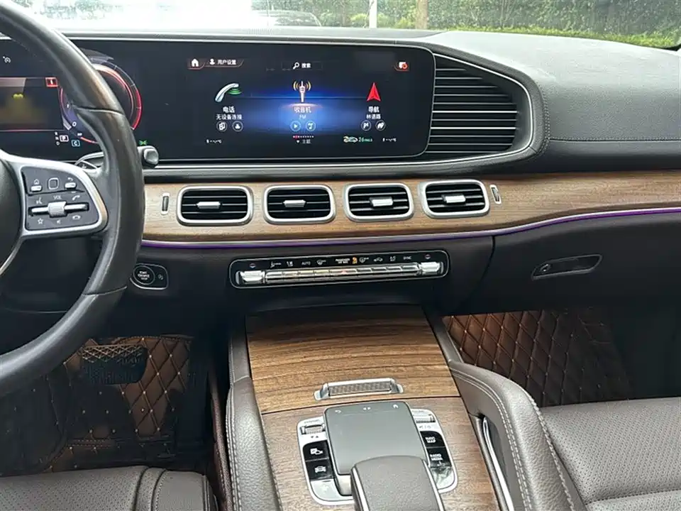 Mercedes-Benz GLE Mercedes-Benz GLE