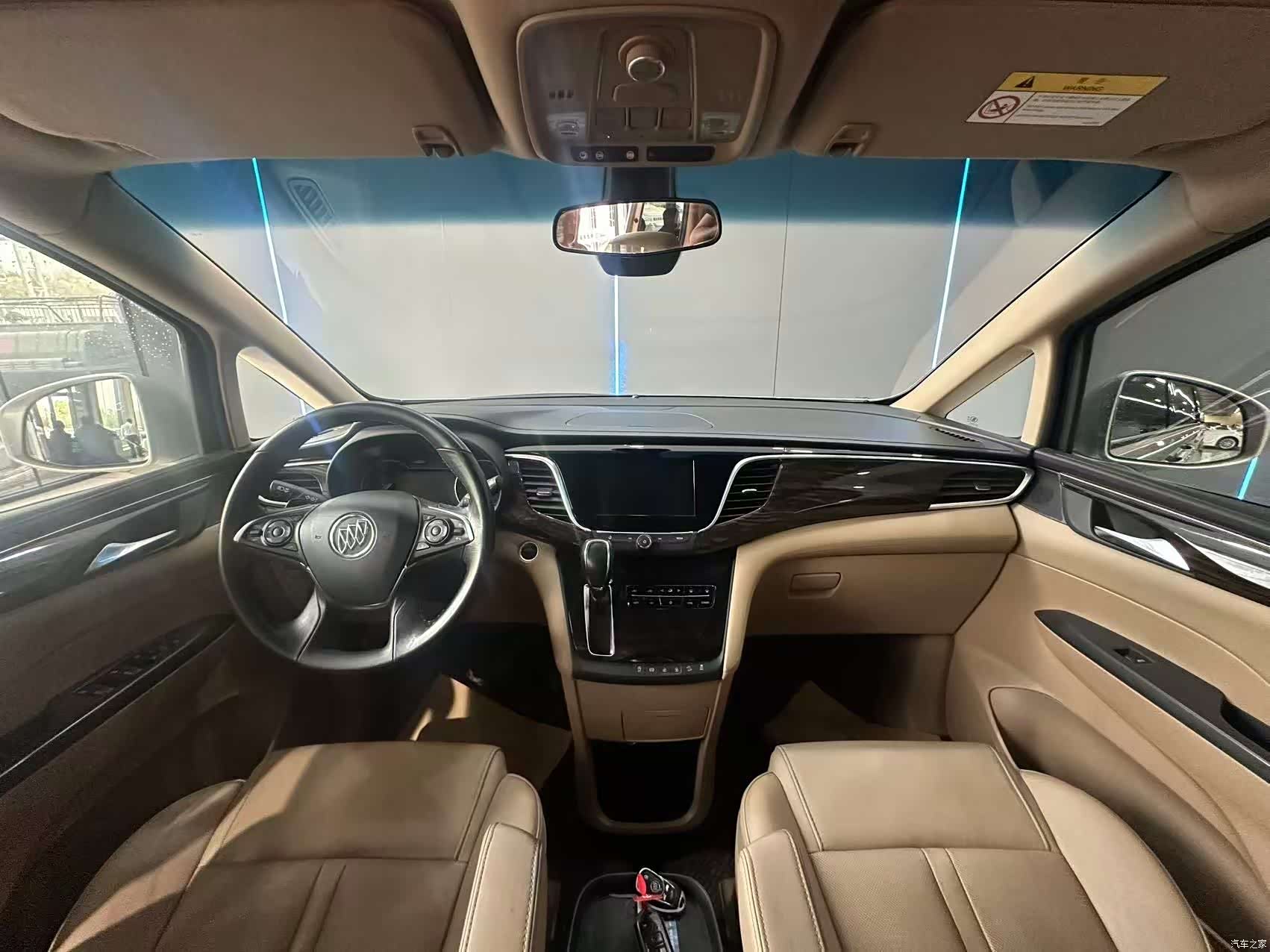 Buick GL8, 2019 9
