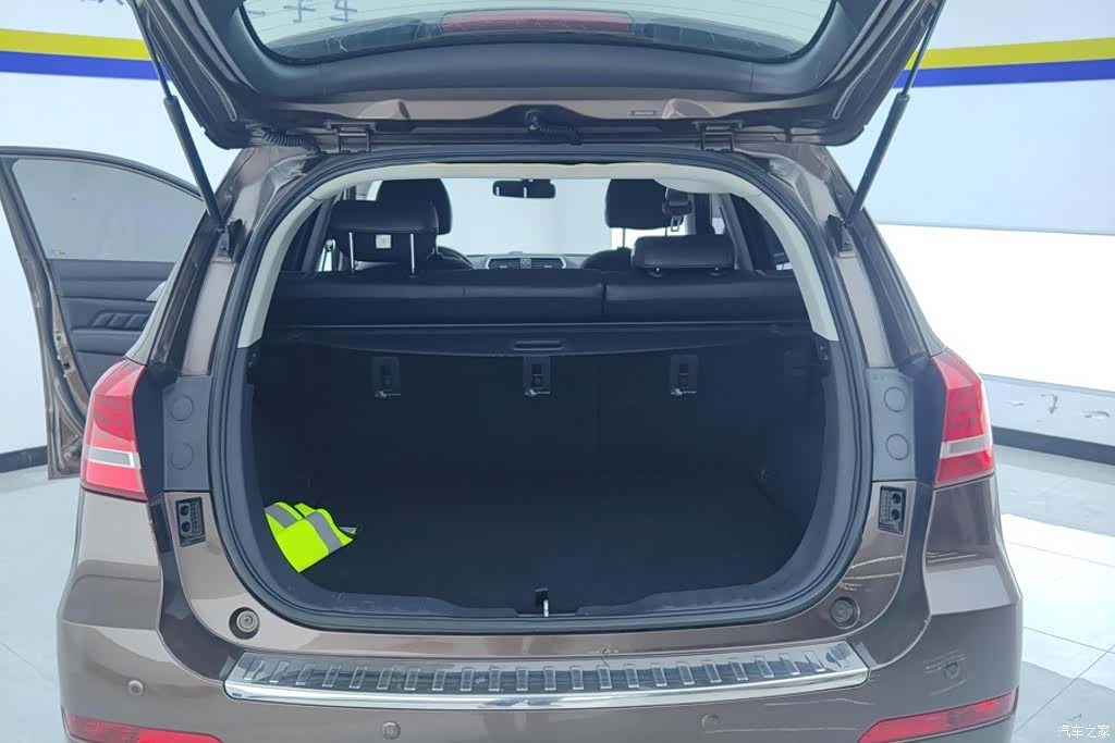Haval H2, 2015 4