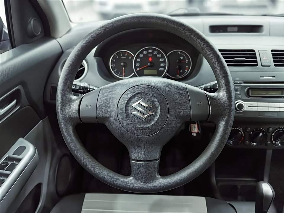 Suzuki Swift Suzuki Swift