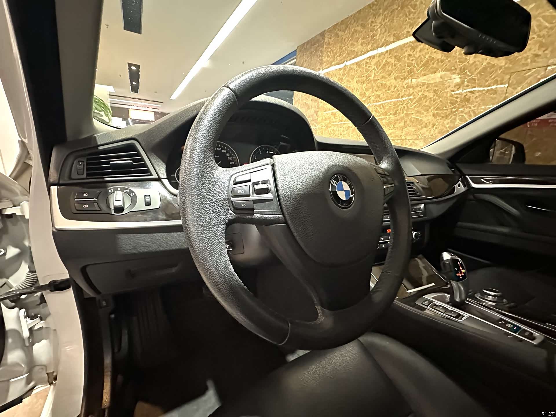 BMW 5 Series, 2014 17