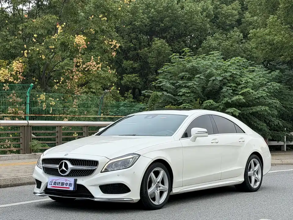 Mercedes-Benz CLS