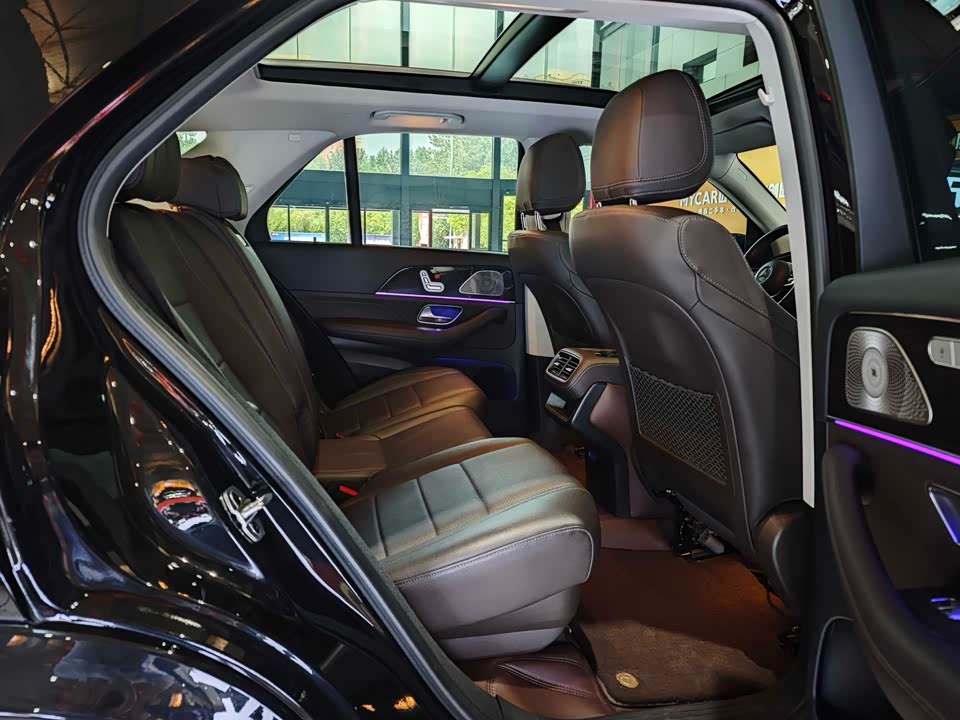 Mercedes-Benz GLE Mercedes-Benz GLE