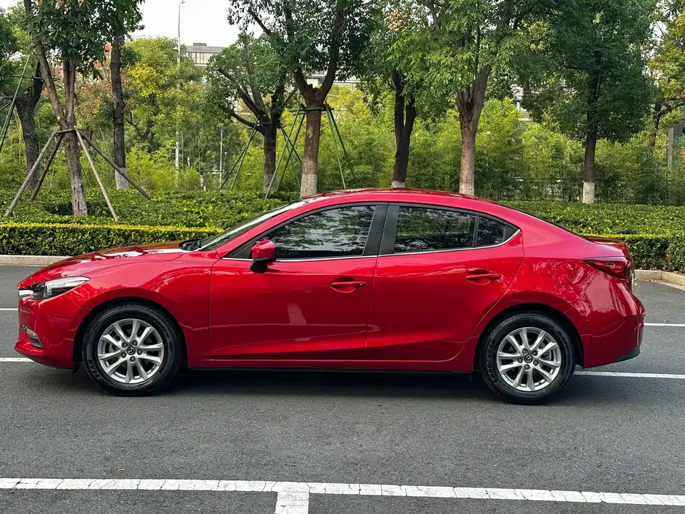 Mazda 3 Angkesaila