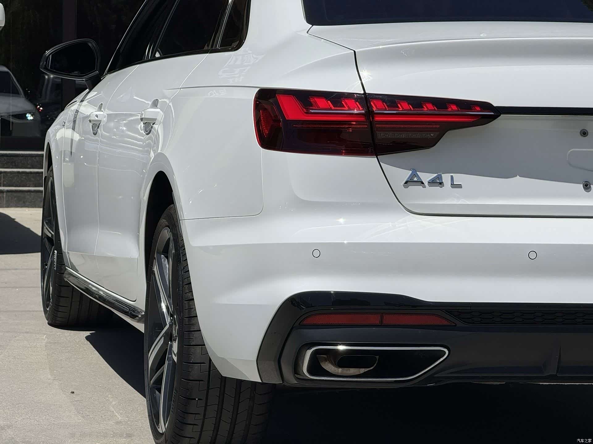 Audi A4L, 2024 19