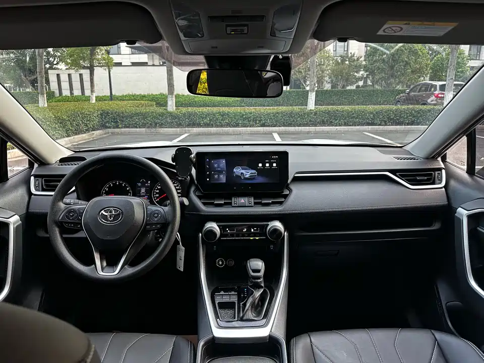 Toyota RAV4 Rongfang