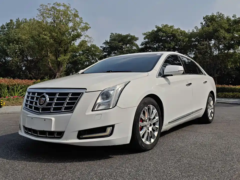 Cadillac XTS