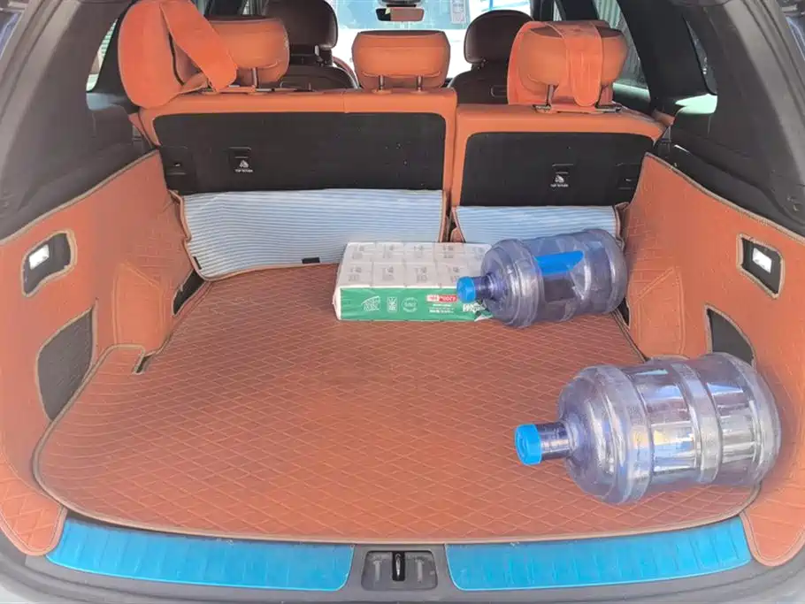 AITO Ask the world M7