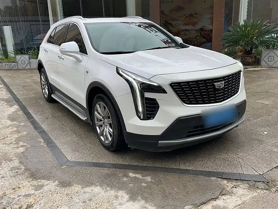 Cadillac XT4