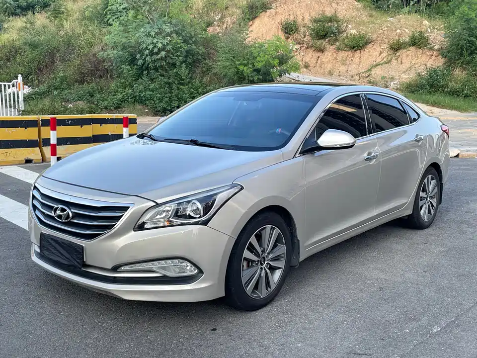 Hyundai Name picture