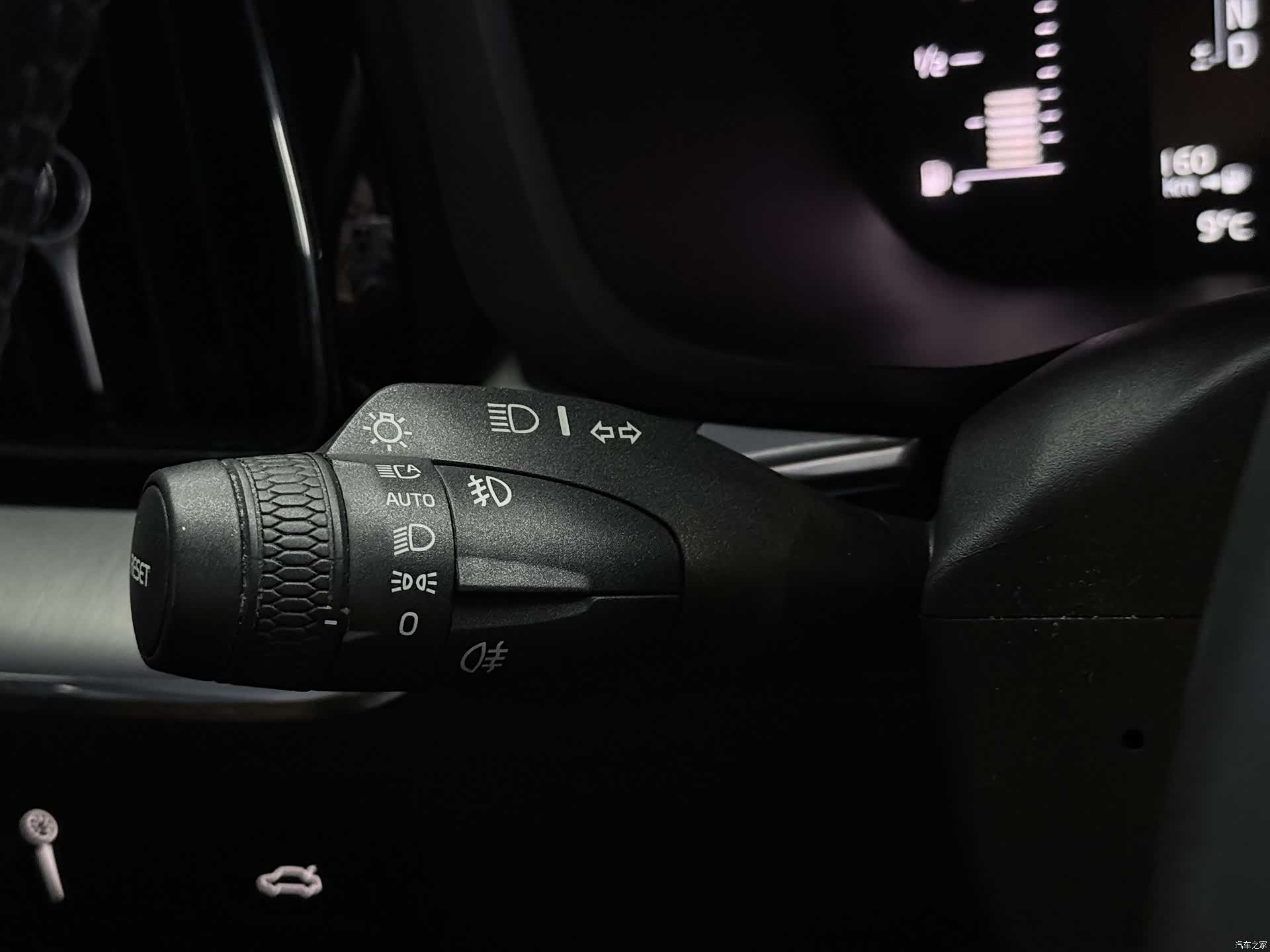 Volvo XC60, 2020 11