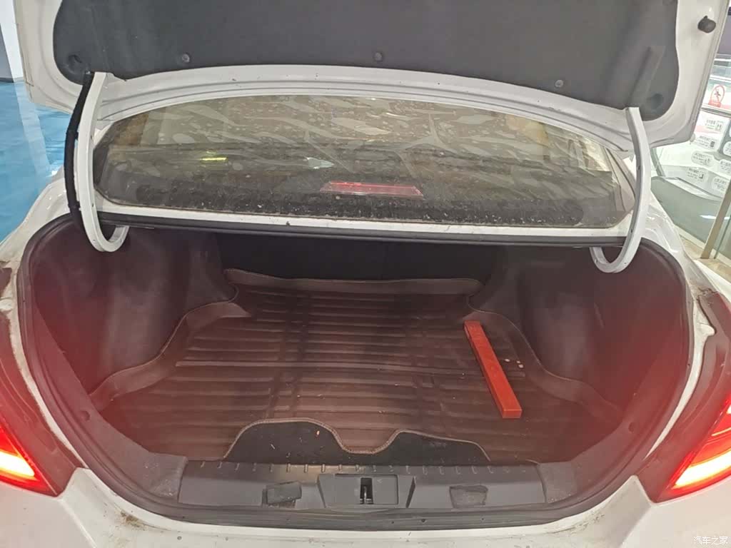 Geely Emgrand, 2017 19