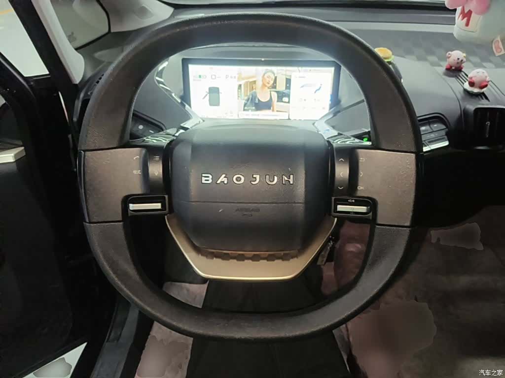 Wuling KiWi, 2023 11