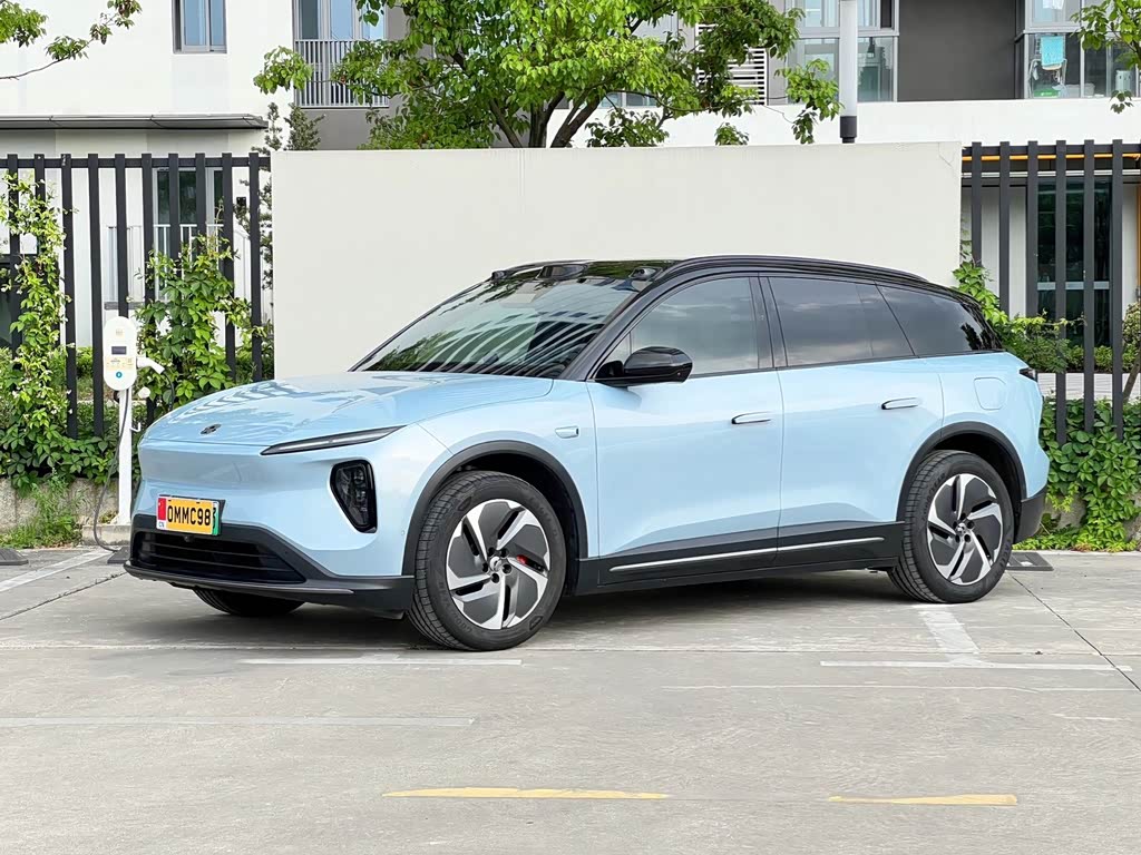 NIO ES6
