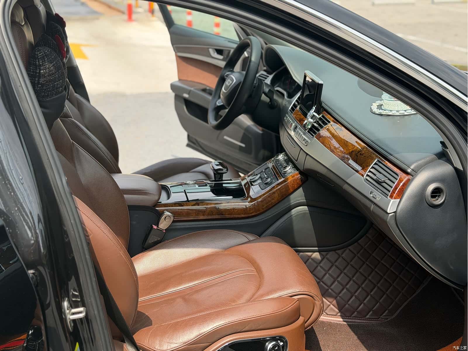 Audi A8L, 2014 10