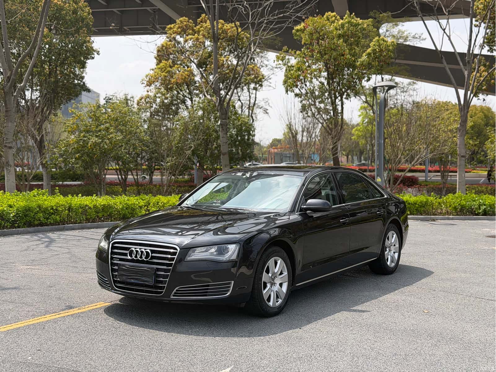 Audi A8L