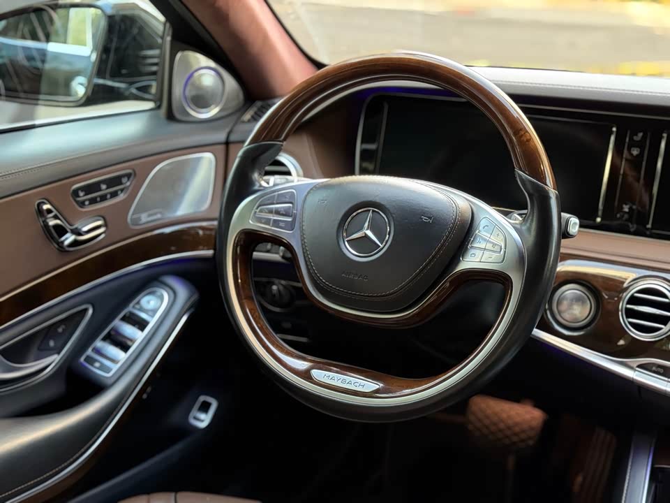 Mercedes-Benz Maybach S-class