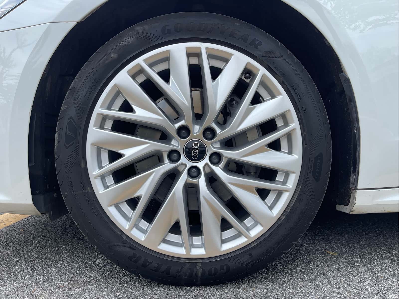 Audi A7L, 2023 10