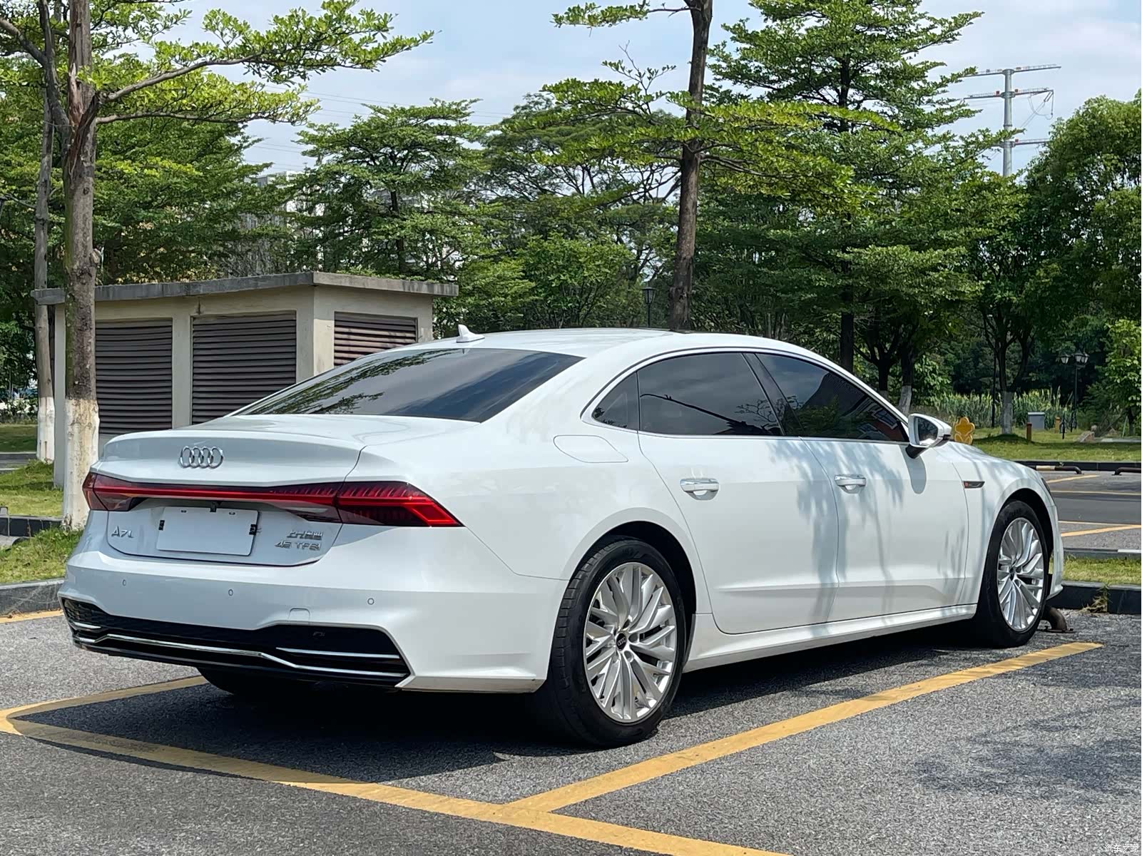 Audi A7L, 2023 4