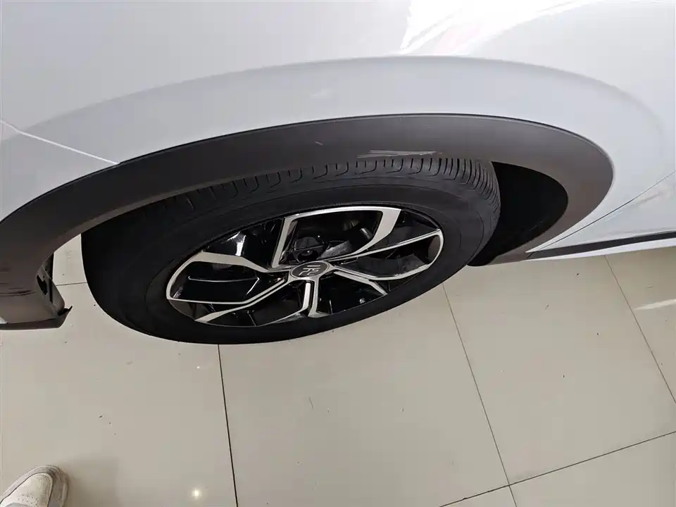 BYD Yuan PLUS BYD Yuan PLUS