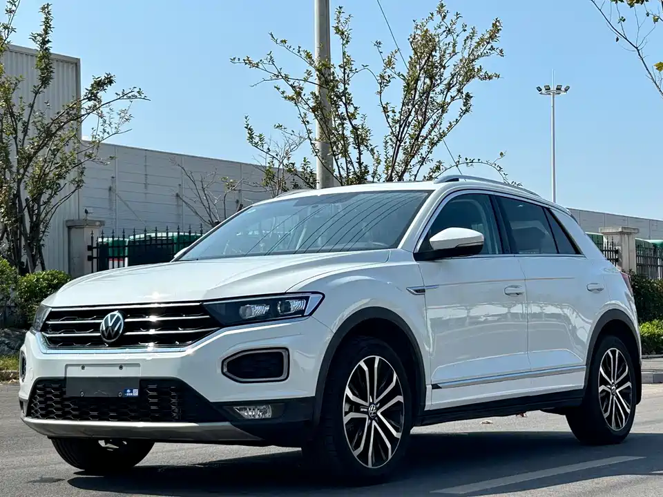 Volkswagen T-ROC exploring Songs