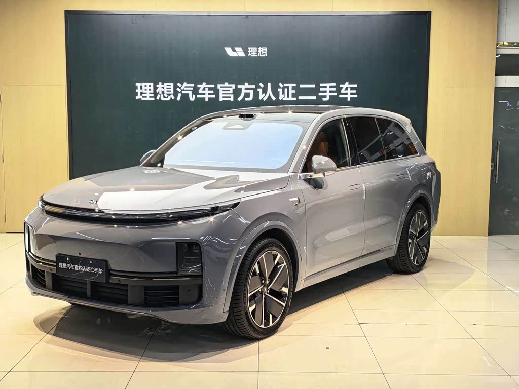 Li Auto L8