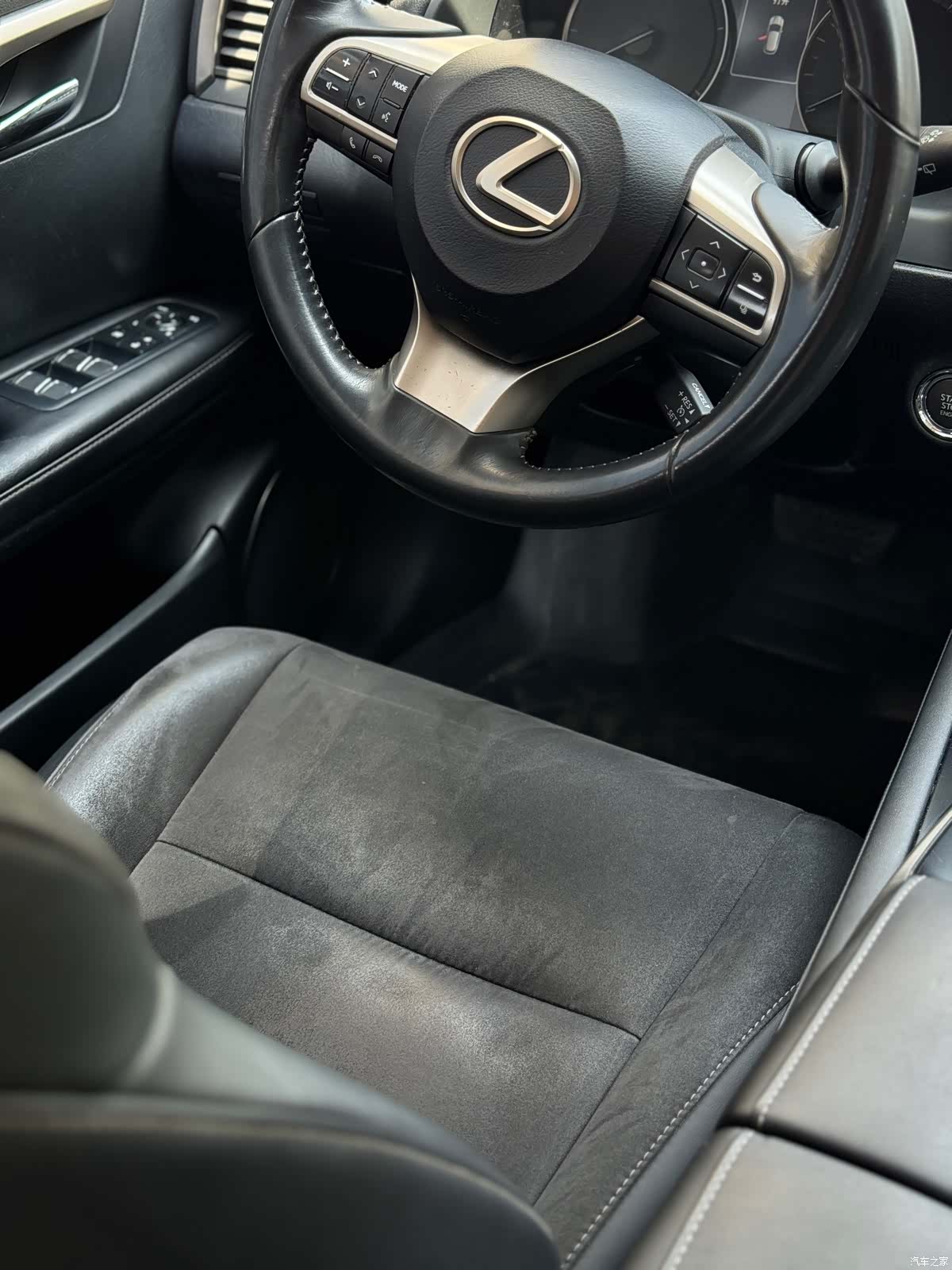 Lexus RX, 2019 9